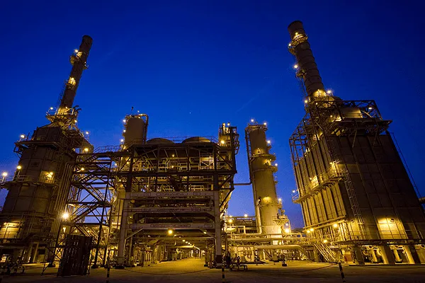 Malaysia's Petronas, Saudi Aramco May Sign New Deal on Refinery Project