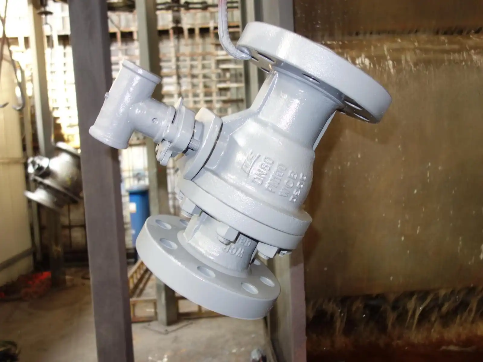 Metal Seated Ball Valves and Soft Seated Ball Valves