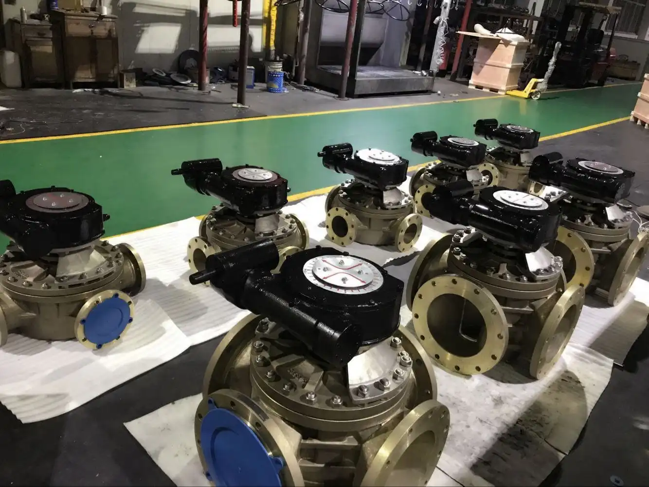 API 6D 4-Way Lubricated Plug Valves